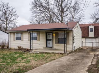 12304 Somerset Dr, Louisville, KY 40229