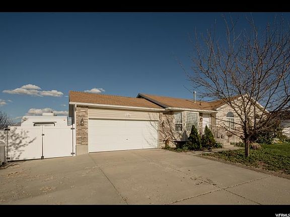 3rd image of 7105 S Swan Hill Dr