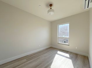 950 Bedford Ave #2B, Brooklyn, NY 11205