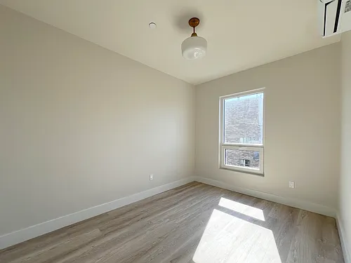 950 Bedford Ave #2B Photo 1