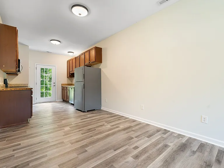 415 Aversboro Rd — Photo 5