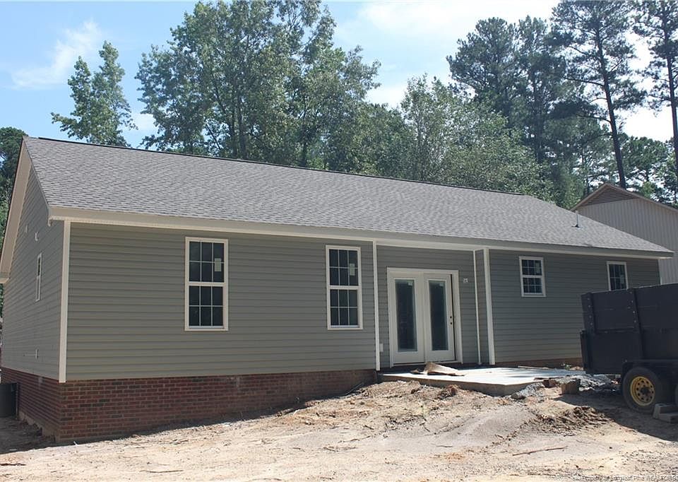 2nd image of 1419 Carolina Dr