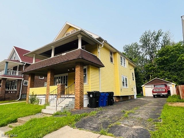 1st image of 3372/3374 W 105th St