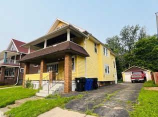 3372/3374 W 105th St, Cleveland, OH