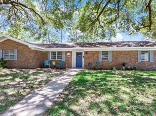 214 Redbud St, Silsbee, TX 77656