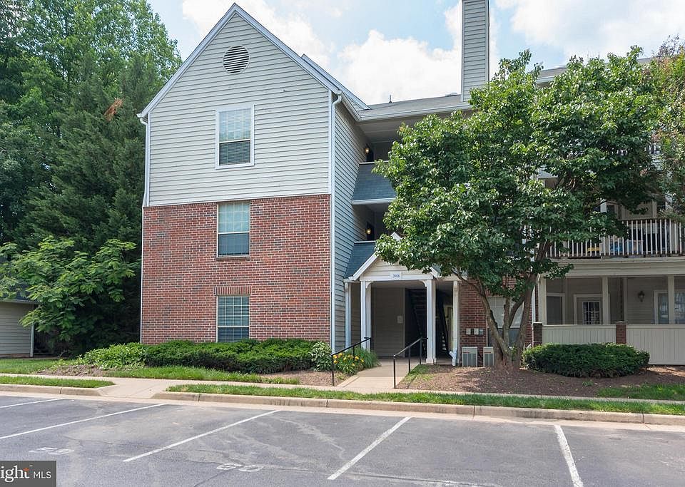 1st image of 3918 Penderview Dr APT 403