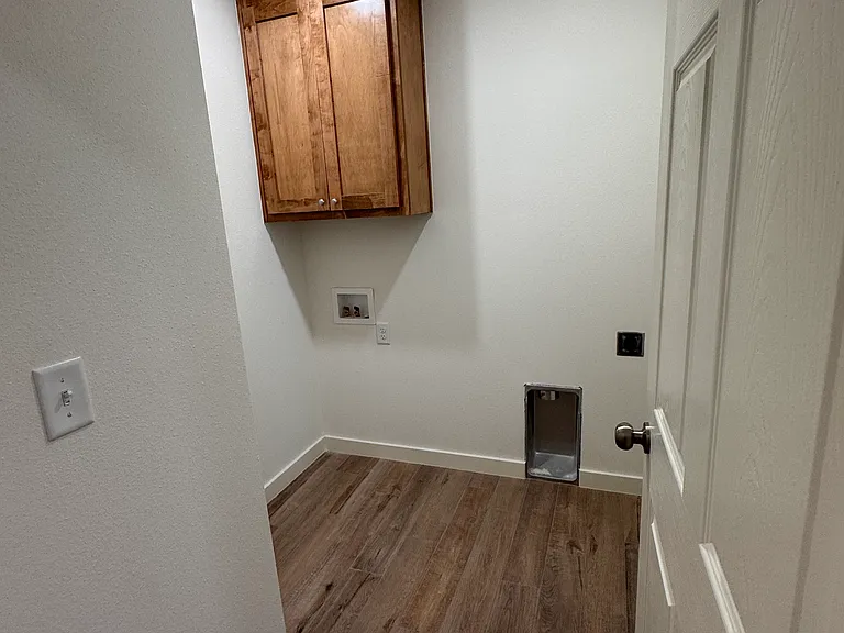 1101 Center Court Cir — Photo 10