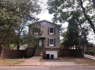 1601 Richard St, Plainfield, NJ 07063