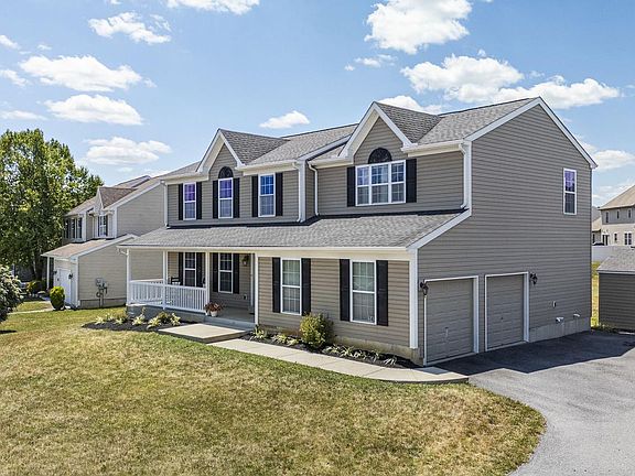 2nd image of 143 Nantucket Dr