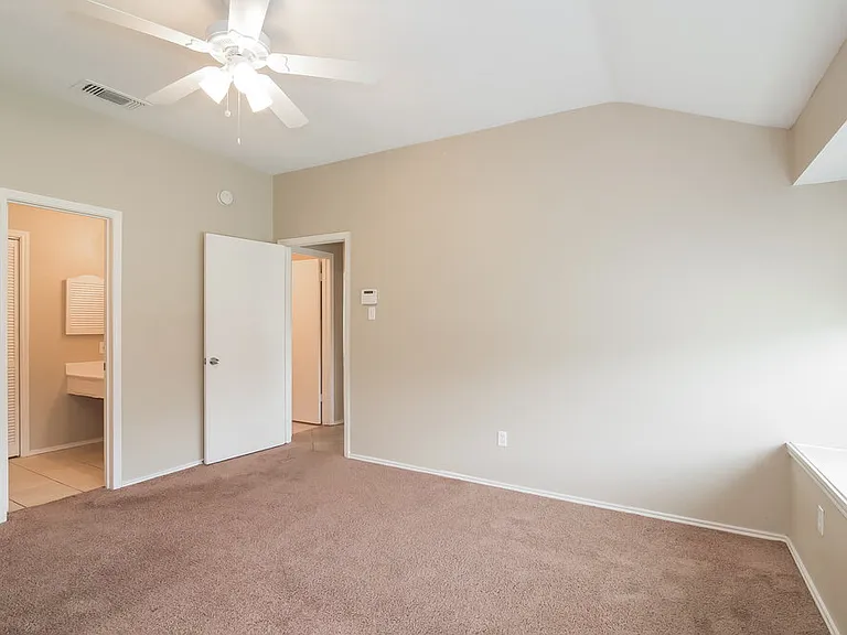 11742 Yearling Dr — Photo 7