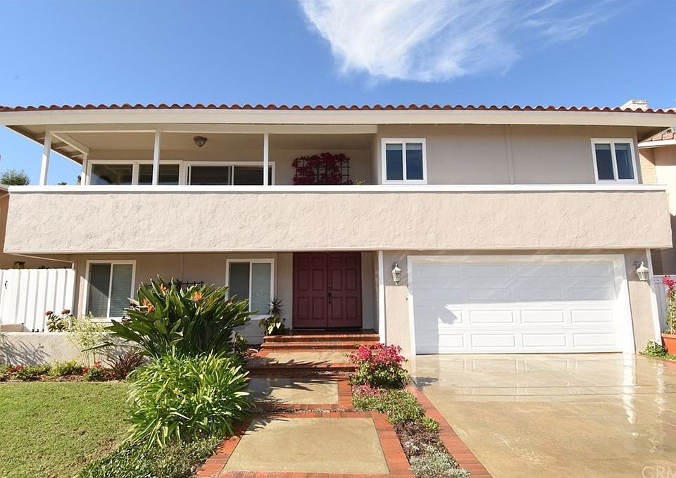 1st image of 27419 Elmbridge Dr