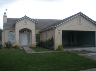 2494 S Bette Ave, Fresno, CA 93727
