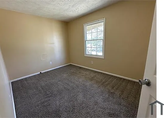 4159 Village Dr — Photo 10
