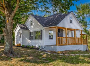 1602 Alton Rd, Lawrenceburg, KY 40342