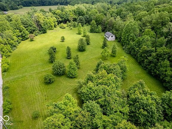4th image of 180 E County Road 1500 N
