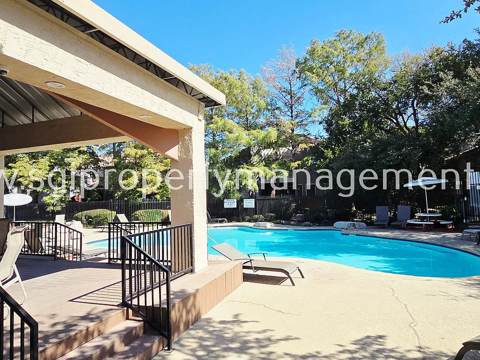 4242 N Capistrano Dr #150