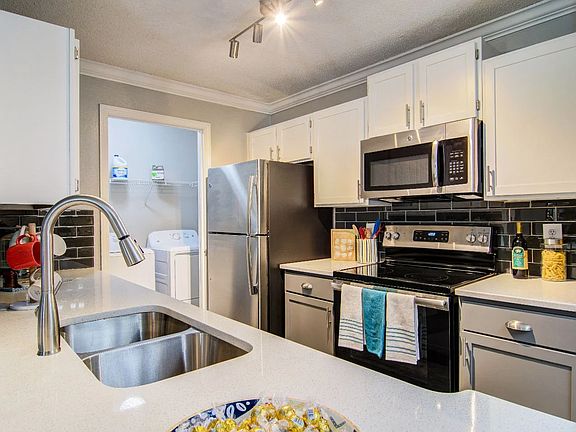 5501 Glenridge Dr Atlanta Ga 30342null