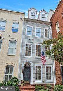 1822 Potomac Greens Dr, Alexandria, VA, 22314