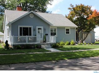 220 Osceola Ave, Defiance, OH 43512