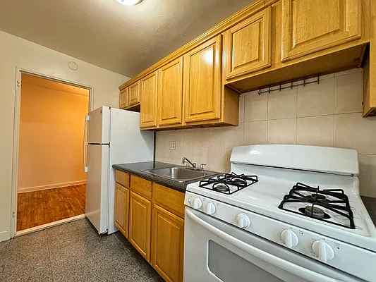 Rented by Skyward | media 28