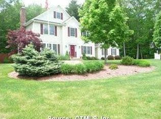 169 Woodhenge Dr, Tolland, CT 06084