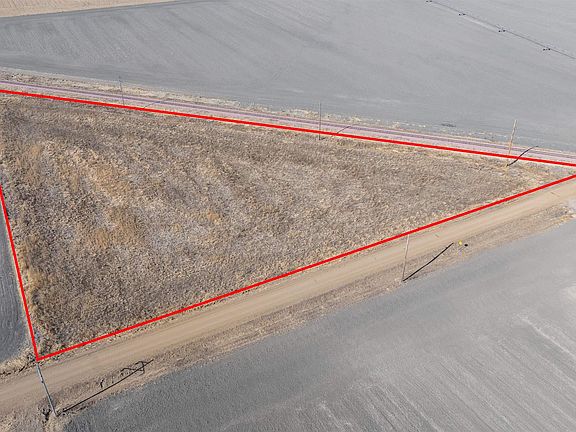 3rd image of 478th Ave