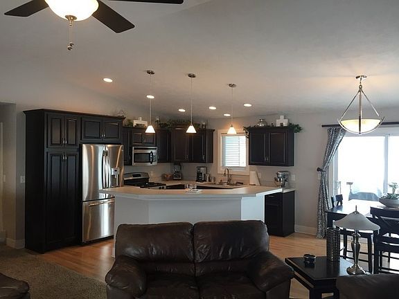 2nd image of 3503 Yukon Dr SW