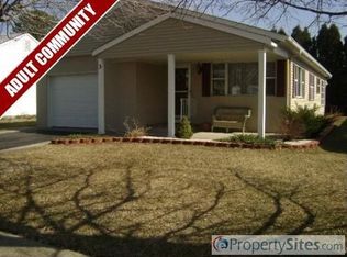 3 Manitoba Ct, Toms River, NJ 08757
