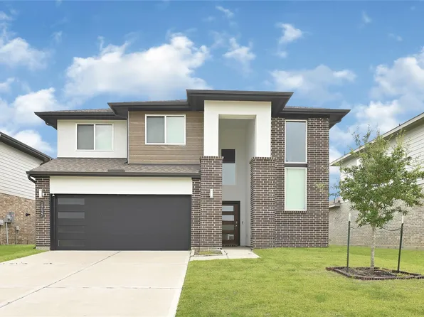 19027 Denstone Cliff Way, Richmond, TX 77407