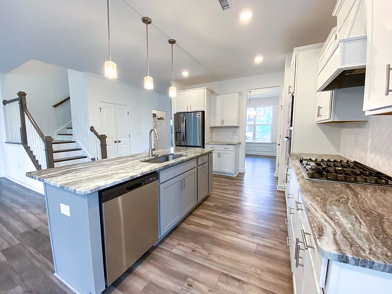 412 Highland Forest Dr — Photo 5