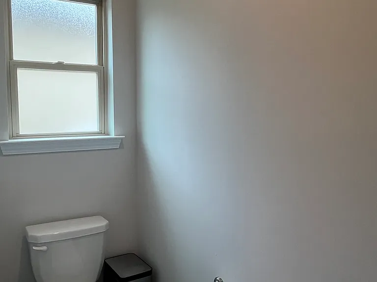 1807 Abbey Rd — Photo 17