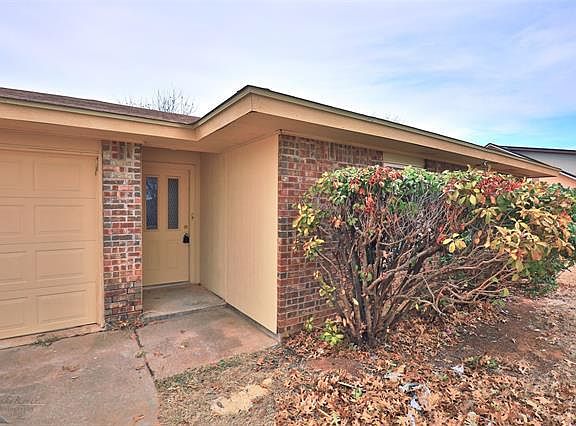 3rd image of 1676 Chachalaca Ln