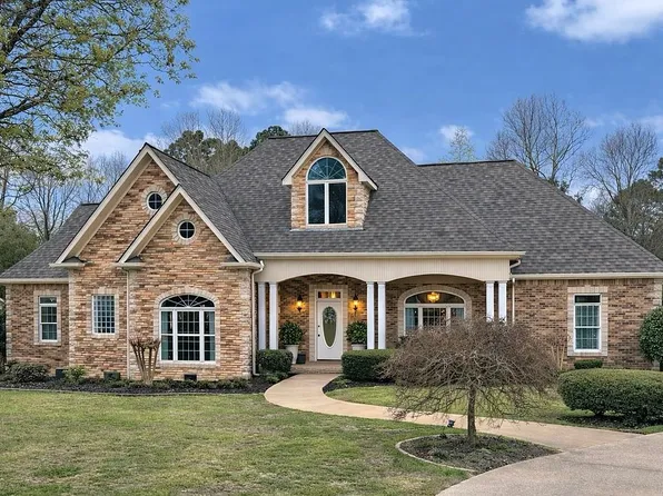 608 Dogwood Trl, Jasper, AL 35504