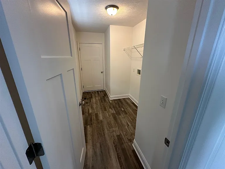 468 Deluth Dr — Photo 5