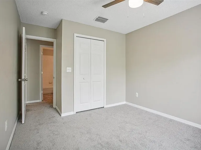 18181 Paradise Point Dr — Photo 23