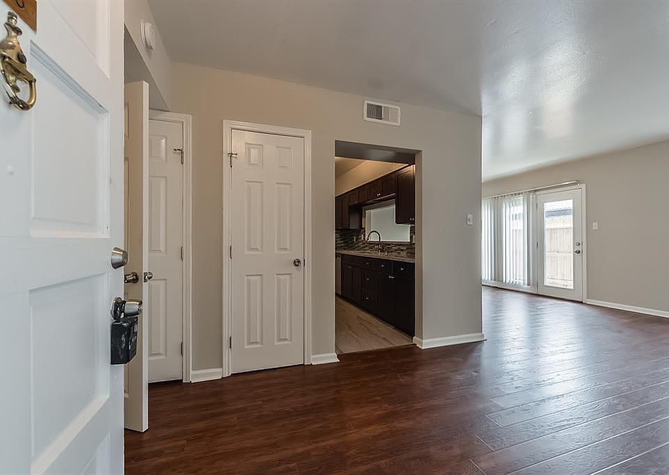 1st image of 1811 Stoney Brook Dr #84