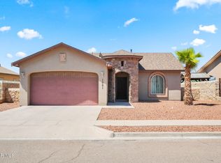 1091 Chris Forbes, Socorro, TX 79927