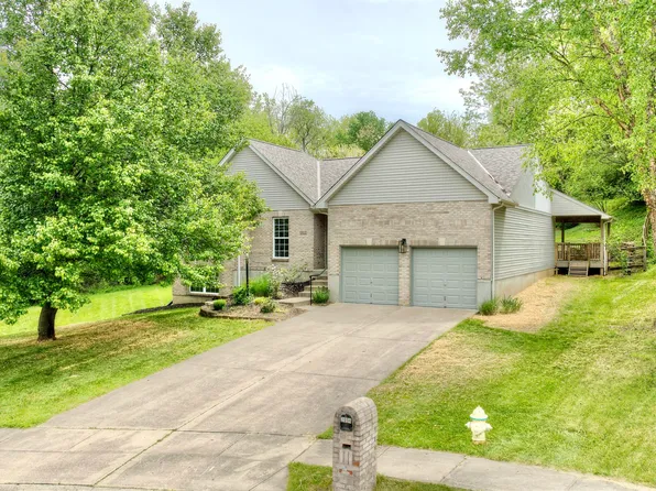 2094 Canyon Ct, Hebron, KY 41048