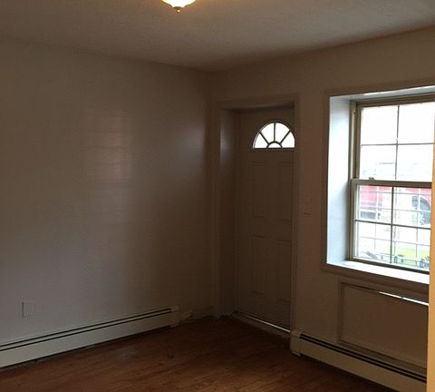 3rd image of 245 Tompkins Avenue