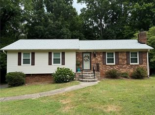 214 Pleasantview Dr, King, NC 27021