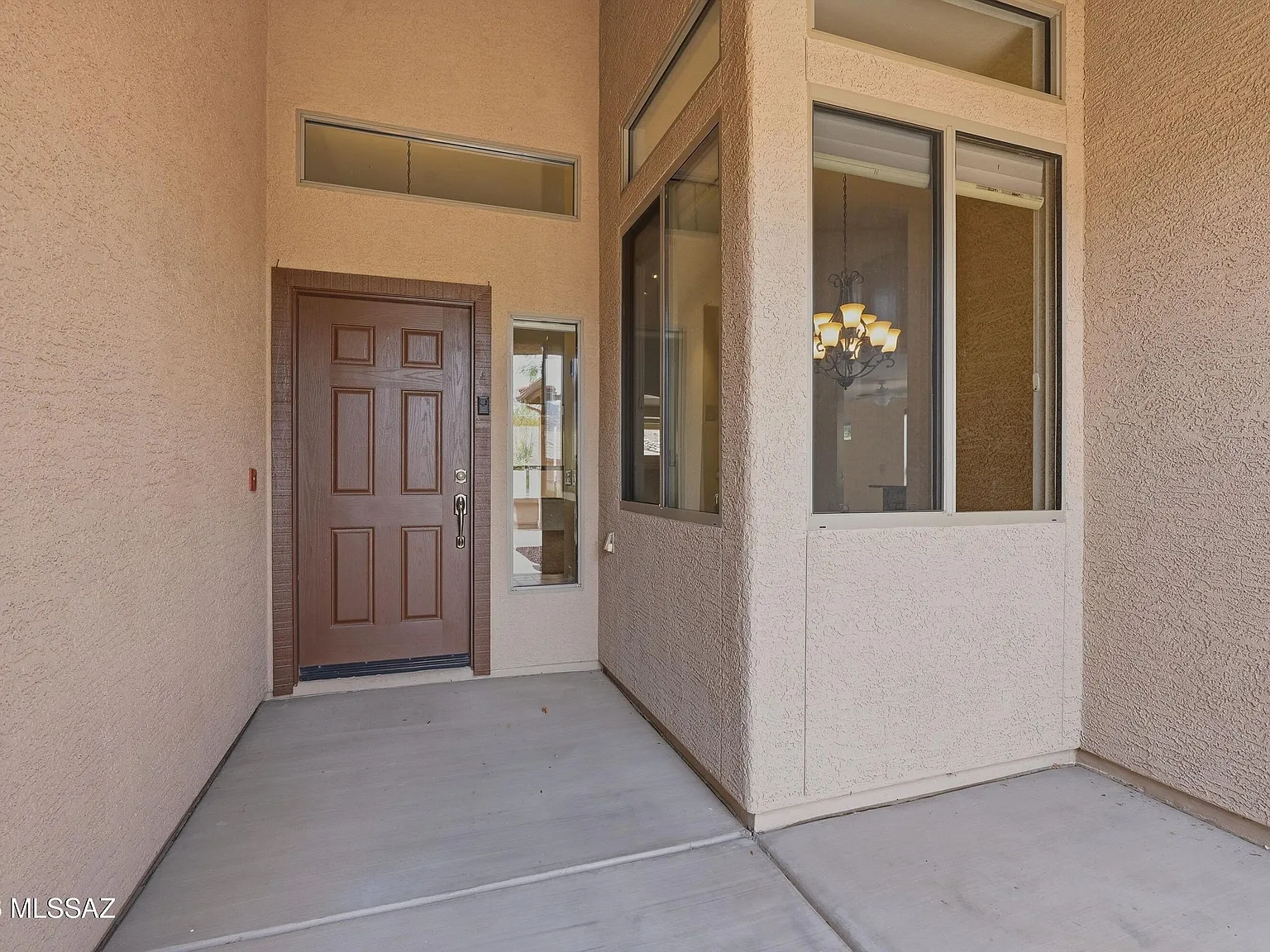 2 bed, 2.0 bath, 2386 sqft, $2,700 — Photo 3
