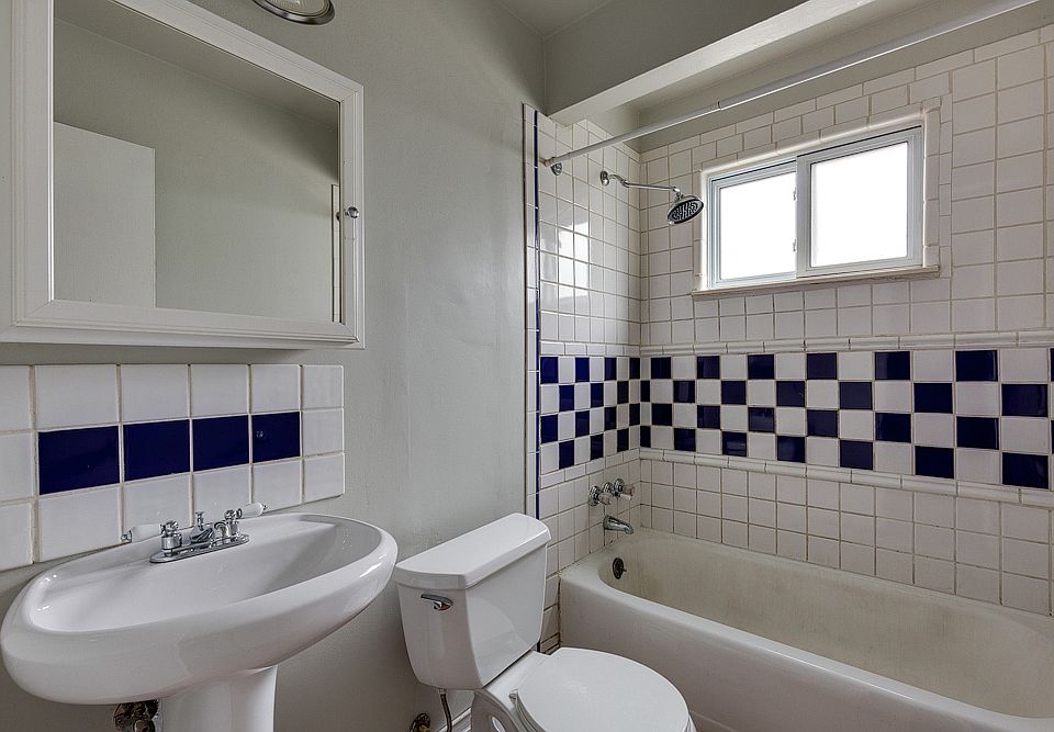 1st image of 26142 Cameo Ct