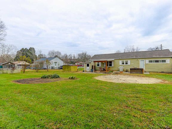3rd image of 2128 Norvell Dr