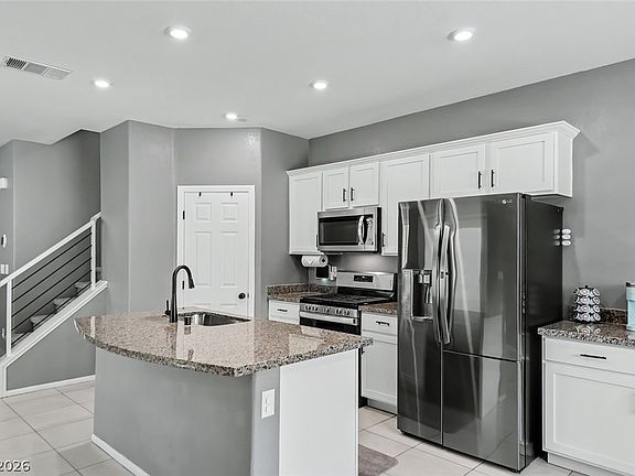 2nd image of 10634 Sariah Skye Ave