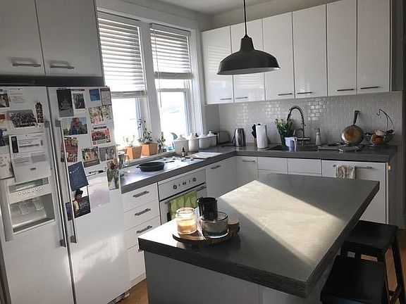 5th image of 2430 W Wilson Ave #3