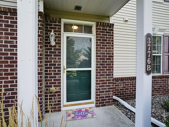 3rd image of 3776 Hazel Trl Unit B