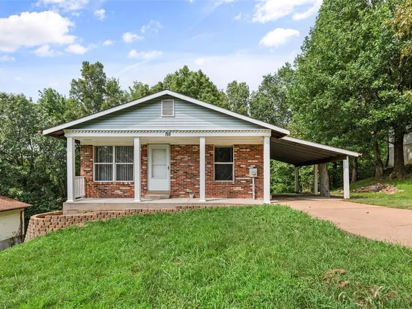 255 High St, Pacific, MO 63069