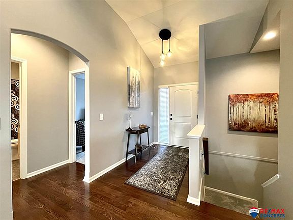 2nd image of 6825 Monarch Dr