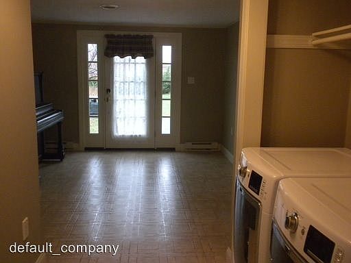 4th image of 18141 Maugans Ave