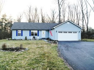 818 Fayebanks Ln, Cincinnati, OH 45245